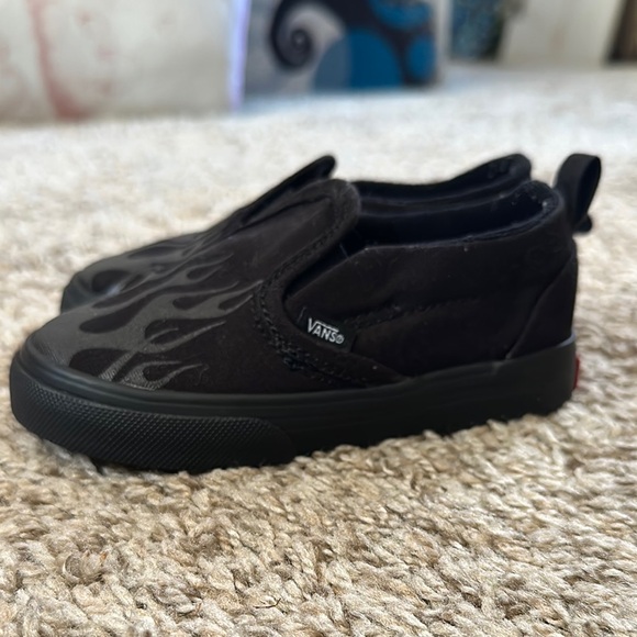 Vans Kids Black Flame Slip-On Shoes - Picture 5 of 6
